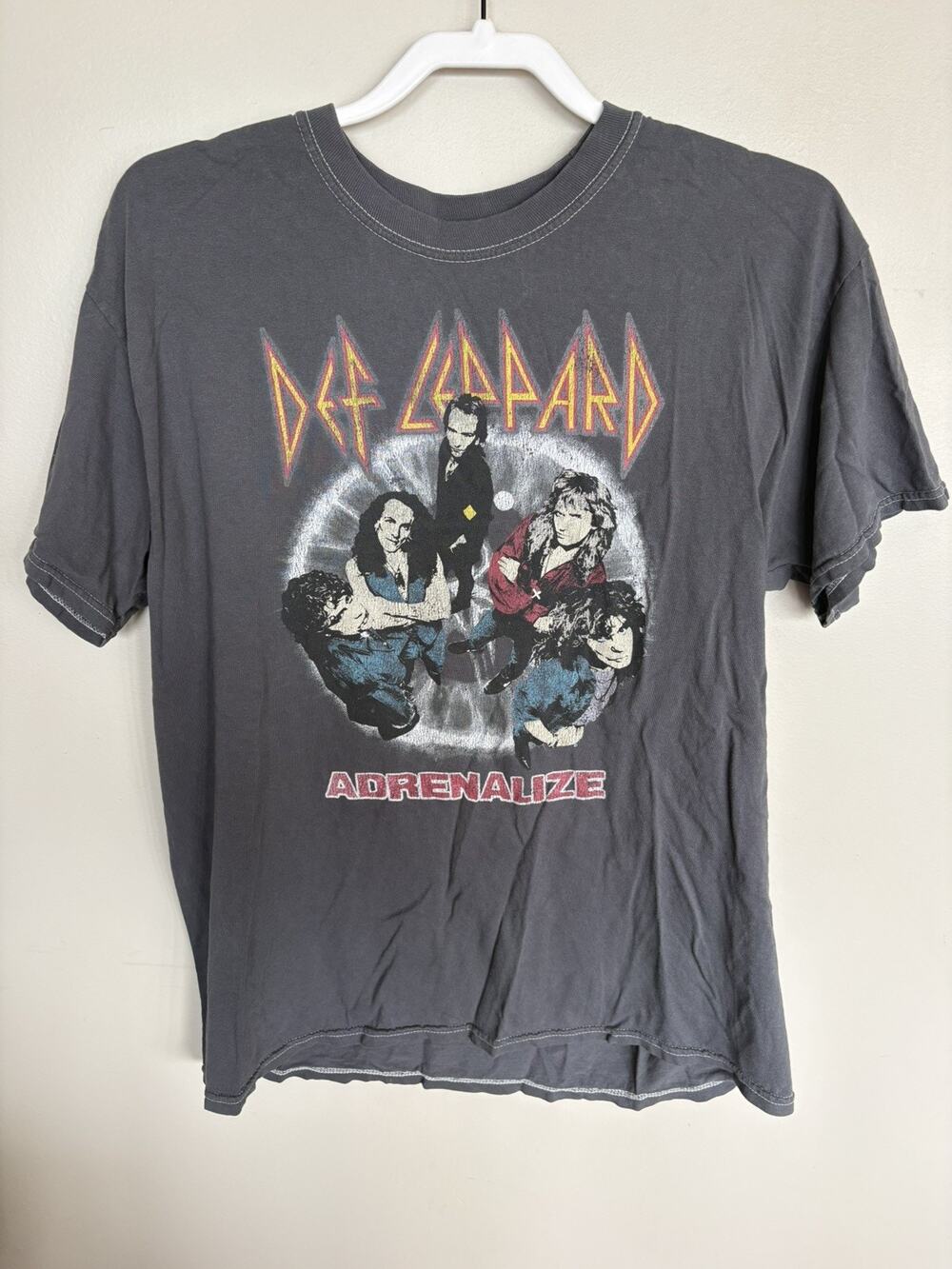 Def Leppard Adrenalize Band M/L Graphic T-Shirt Goodie Two Sleeves